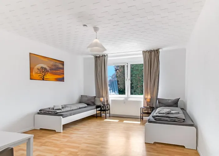 Bege Corporate Corner